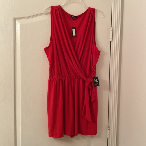 Express pink short romper size xl - Picture 6 of 13